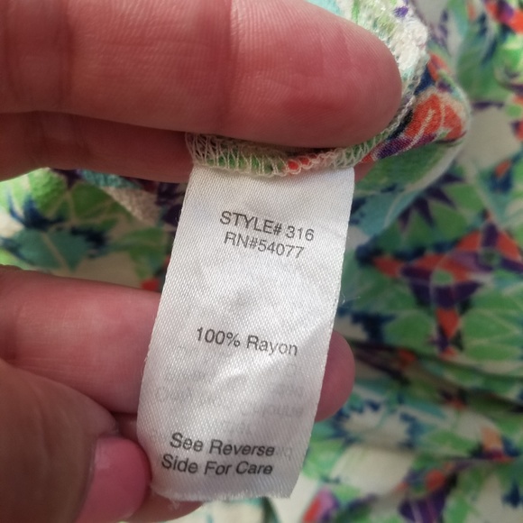 CABI • Kiwi Printed • Tank Top - Picture 6 of 8